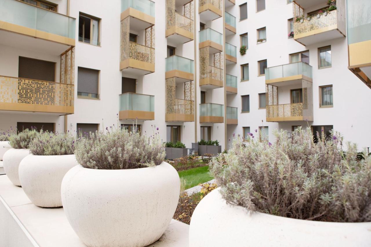 Budapest Magic Garden In Downtown Luaran gambar